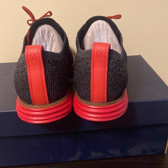 Cole Haan - Picture 3 of 4